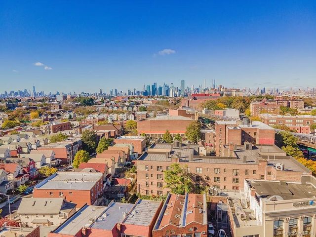 40-22 61st Street 5E, Woodside, NY 11377