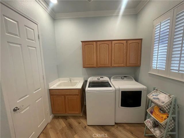 19365 Galloping Hill Road, Apple Valley, CA 92308