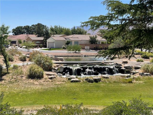19365 Galloping Hill Road, Apple Valley, CA 92308