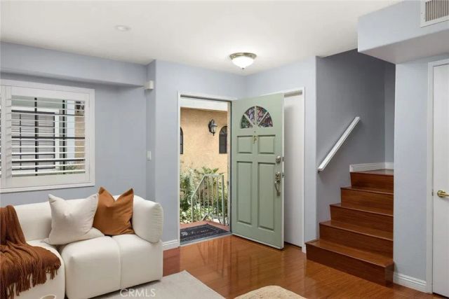 25 Palmetto Drive F, Alhambra, CA 91801