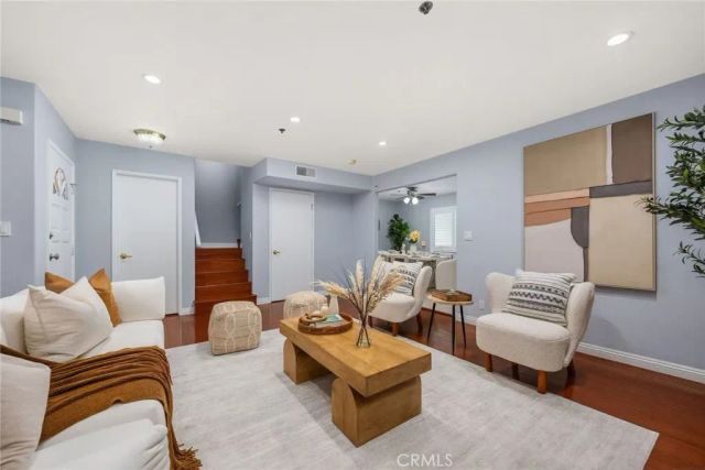 25 Palmetto Drive F, Alhambra, CA 91801