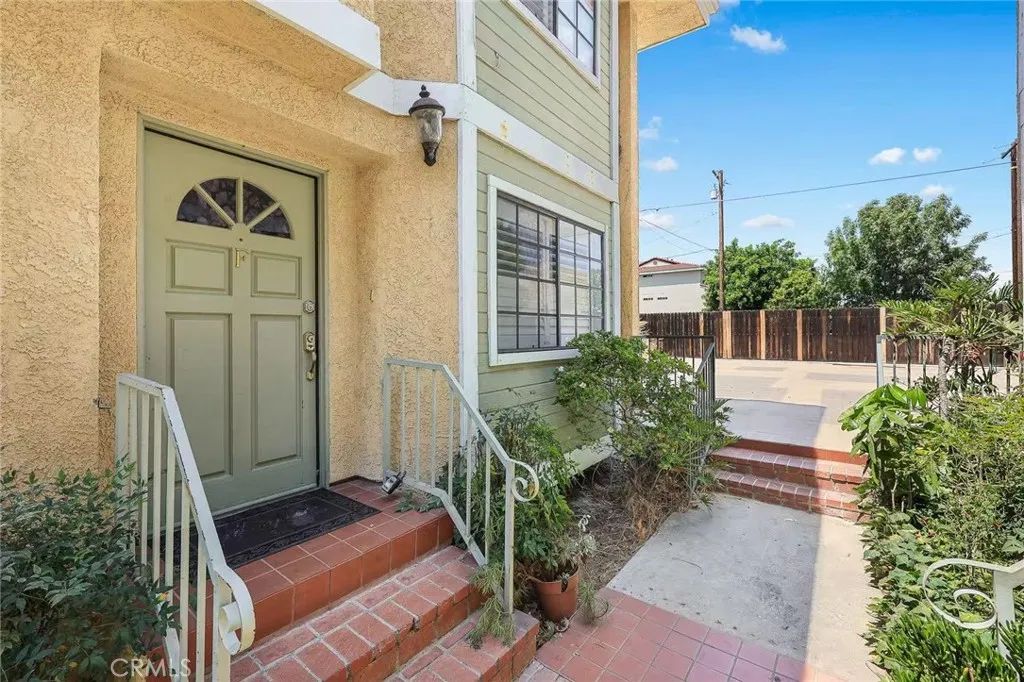 25 Palmetto Drive F, Alhambra, CA 91801