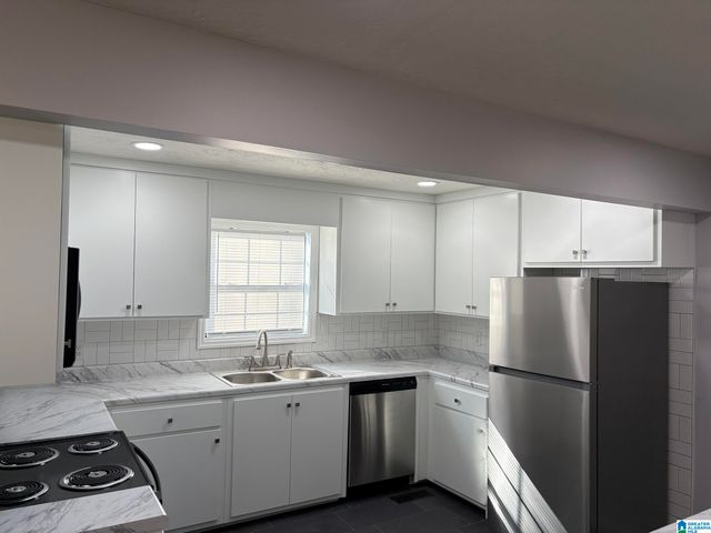 174 MOUNTAIN ROAD, Ohatchee, AL 36271