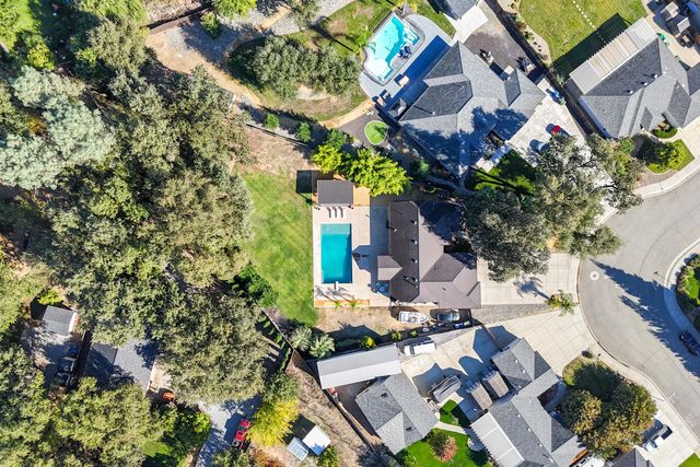 3200 Miramar Way, Redding, CA 96001