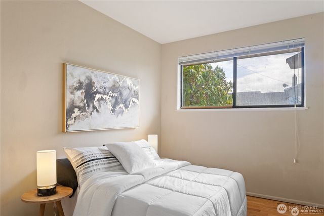 22905 106th Place SE, Kent, WA 98031