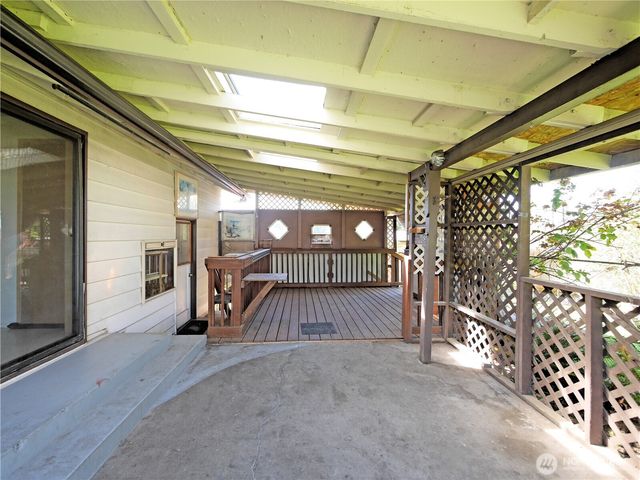 22905 106th Place SE, Kent, WA 98031