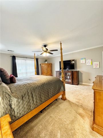 2008 W 8th Street, Russellville, AR 72801