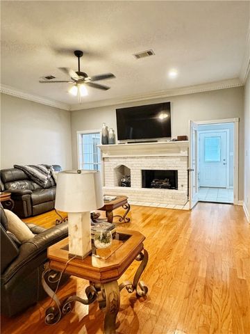 2008 W 8th Street, Russellville, AR 72801