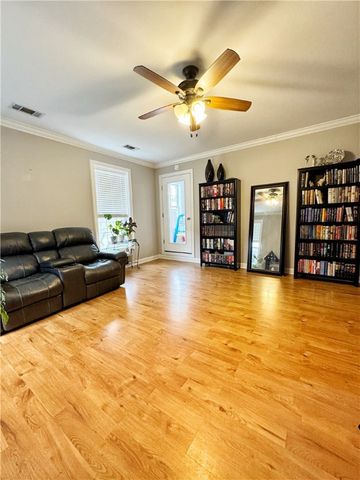 2008 W 8th Street, Russellville, AR 72801