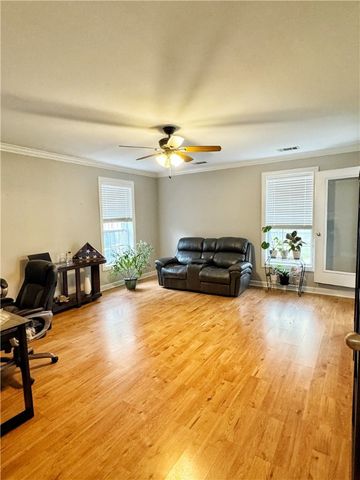 2008 W 8th Street, Russellville, AR 72801