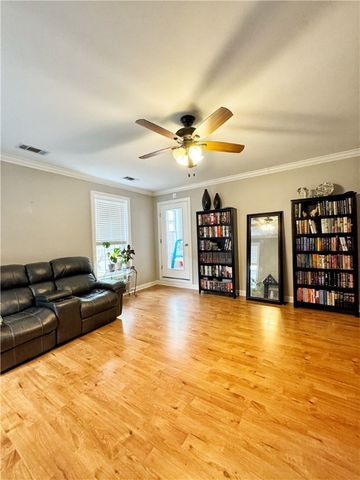 2008 W 8th Street, Russellville, AR 72801