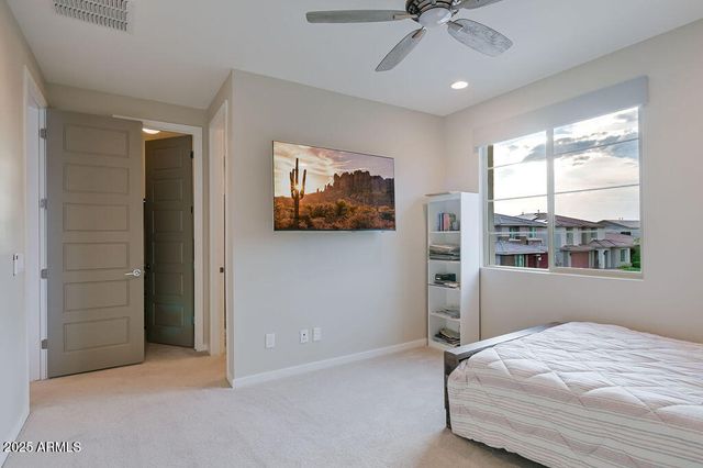 22011 N 34TH Way, Phoenix, AZ 85050