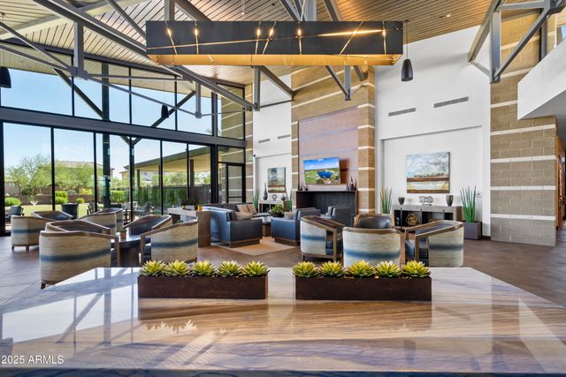 22011 N 34TH Way, Phoenix, AZ 85050