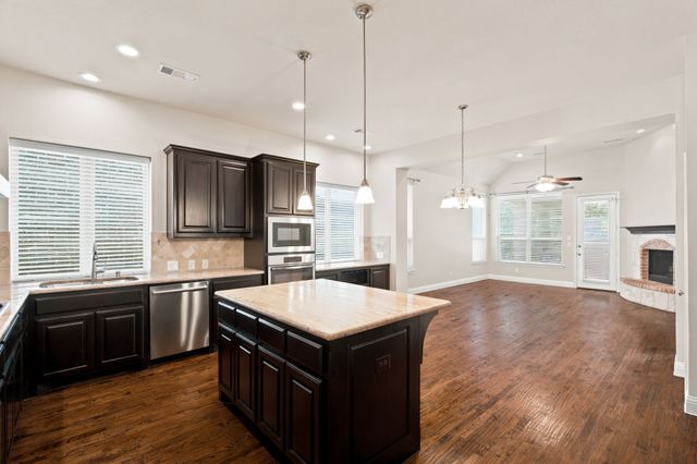 221 Sunrise, Argyle, TX 76226