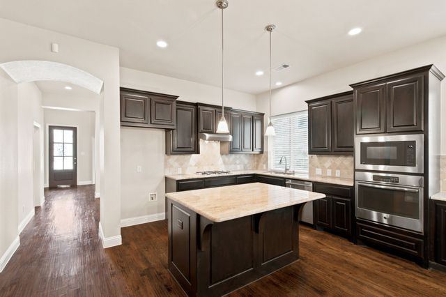 221 Sunrise, Argyle, TX 76226