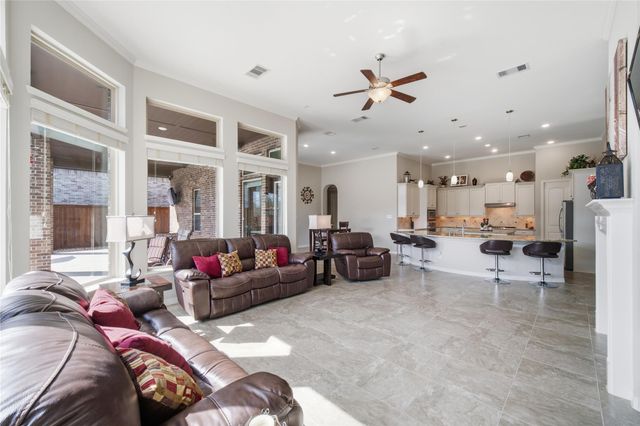 19526 Rockview Ledge Lane, Cypress, TX 77433