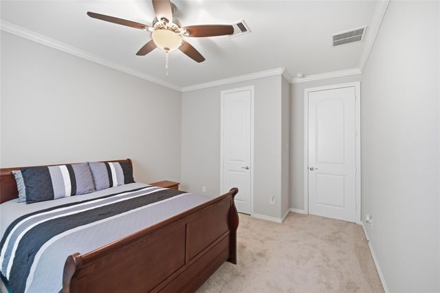 19526 Rockview Ledge Lane, Cypress, TX 77433