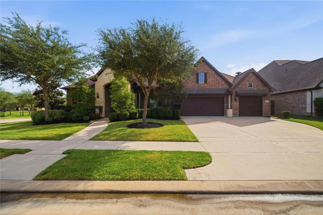 19526 Rockview Ledge Lane, Cypress, TX 77433