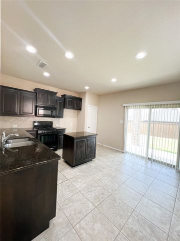 5816 Marsh Rail Drive, Denton, TX 76208