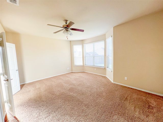 5816 Marsh Rail Drive, Denton, TX 76208
