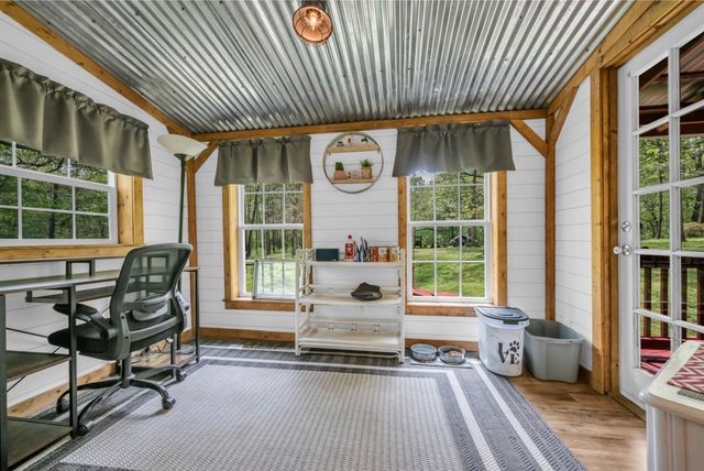 1051 Twin Pine Rd, Dickson, TN 37055