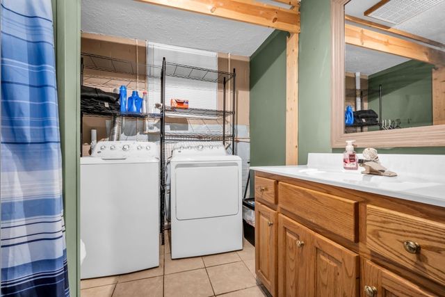 1051 Twin Pine Rd, Dickson, TN 37055