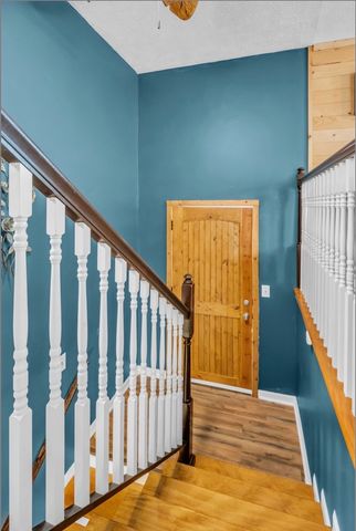 1051 Twin Pine Rd, Dickson, TN 37055