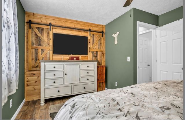 1051 Twin Pine Rd, Dickson, TN 37055