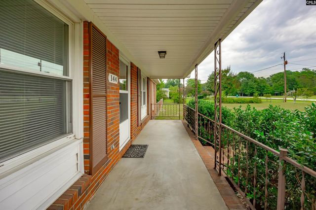 144 Freedom Drive, Lexington, SC 29072