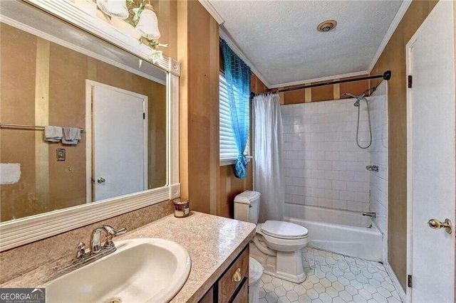 2486 Rex Road, Ellenwood, GA 30294