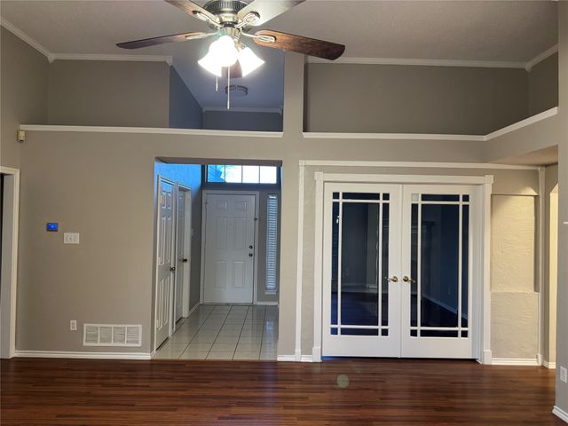 4629 Lincolnshire Drive, Grand Prairie, TX 75052