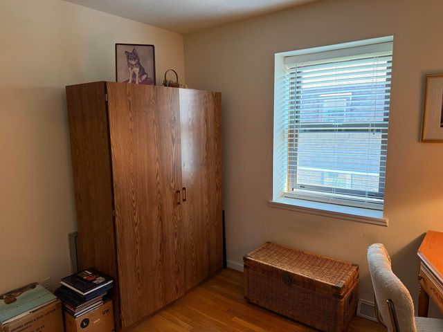 1916 Willoway Circle S, Columbus, OH 43220