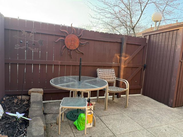 1916 Willoway Circle S, Columbus, OH 43220