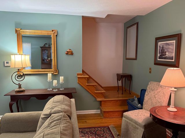 1916 Willoway Circle S, Columbus, OH 43220