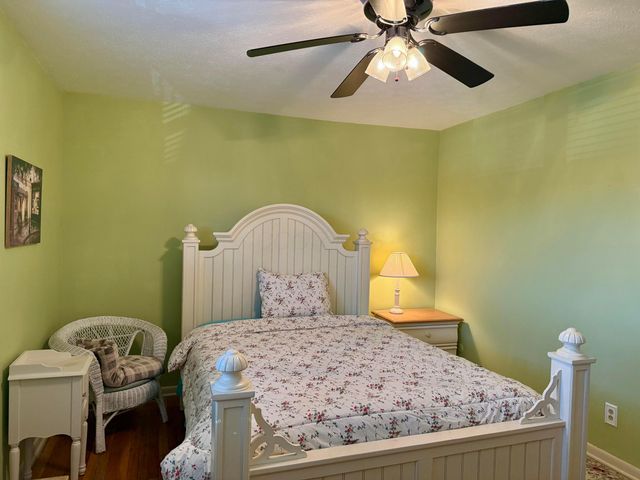 1916 Willoway Circle S, Columbus, OH 43220