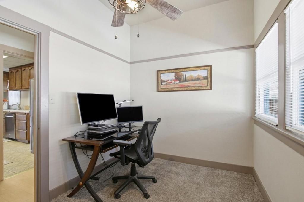 Image 20 of property listing at 10625 Merriman Road, Cupertino, CA 95014