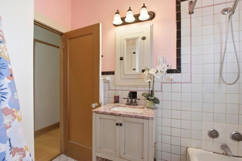 Image 28 of property listing at 10625 Merriman Road, Cupertino, CA 95014