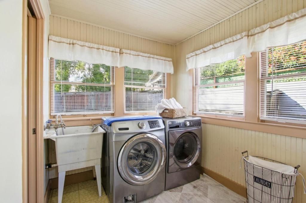 Image 29 of property listing at 10625 Merriman Road, Cupertino, CA 95014