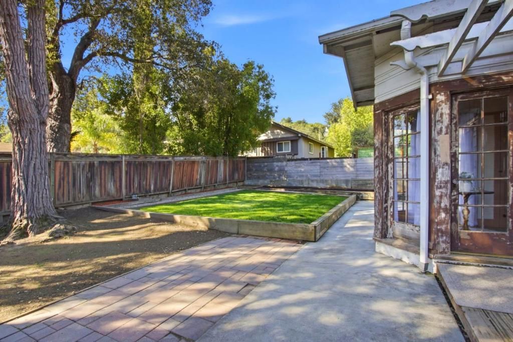 Image 37 of property listing at 10625 Merriman Road, Cupertino, CA 95014