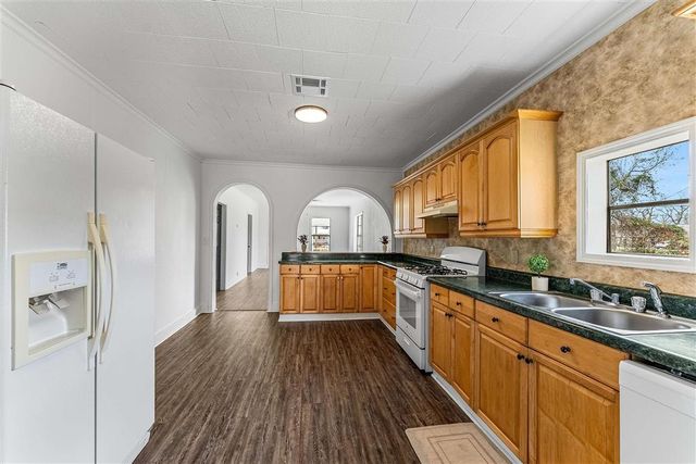 918 Shafer St Street, Westlake, LA 70669