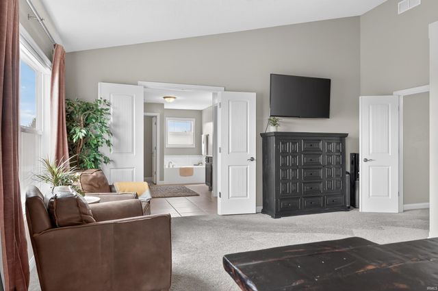 1767 Glen Hollow Drive, Fort Wayne, IN 46814