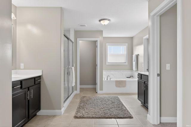 1767 Glen Hollow Drive, Fort Wayne, IN 46814