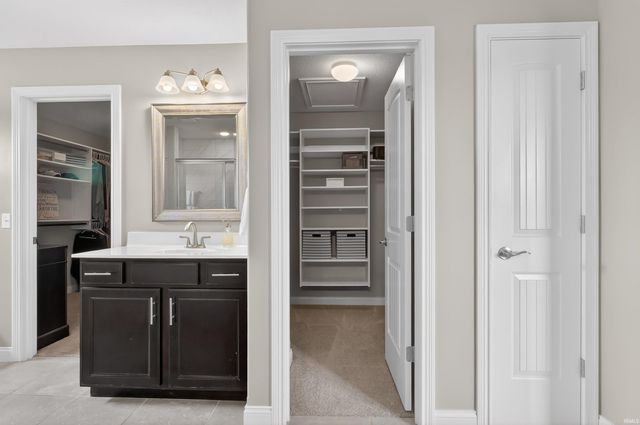 1767 Glen Hollow Drive, Fort Wayne, IN 46814