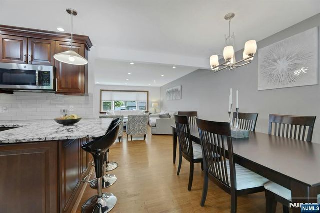 15-10 Mandon Place, Fair Lawn, NJ 07410