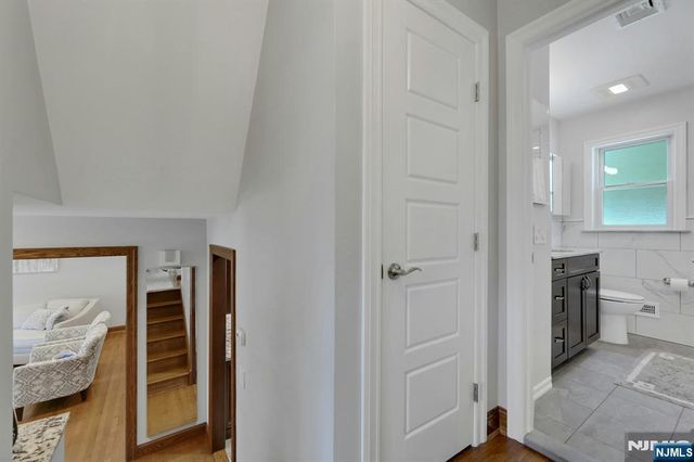 15-10 Mandon Place, Fair Lawn, NJ 07410