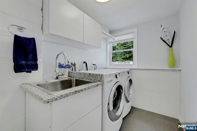 15-10 Mandon Place, Fair Lawn, NJ 07410