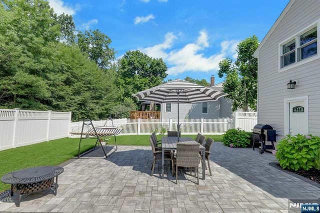 15-10 Mandon Place, Fair Lawn, NJ 07410