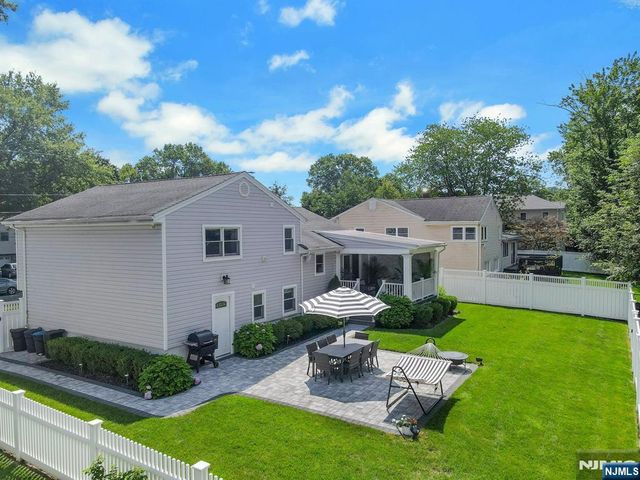 15-10 Mandon Place, Fair Lawn, NJ 07410