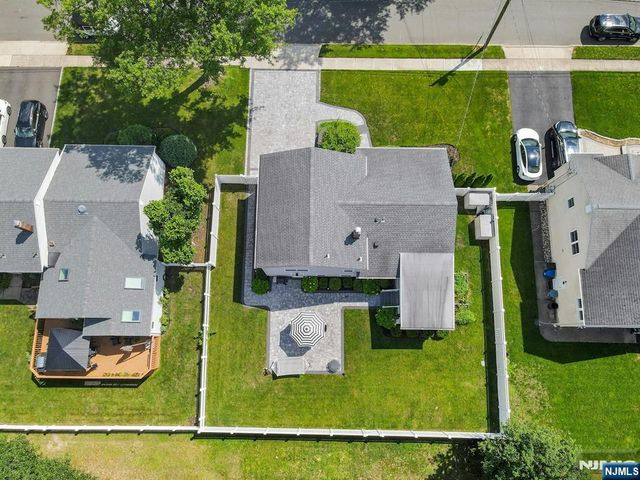 15-10 Mandon Place, Fair Lawn, NJ 07410