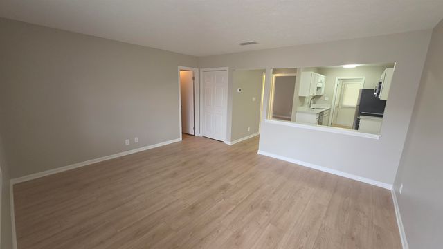 801 Burcale Rd Apt D5, Myrtle Beach, SC 29579